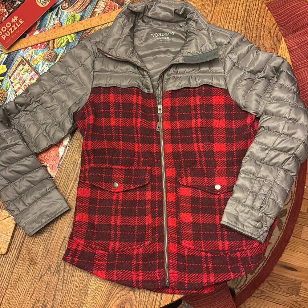 Toad&Co Breckinridge Parka Mahogany red plaid wool puffy hybrid jacket pockets M
